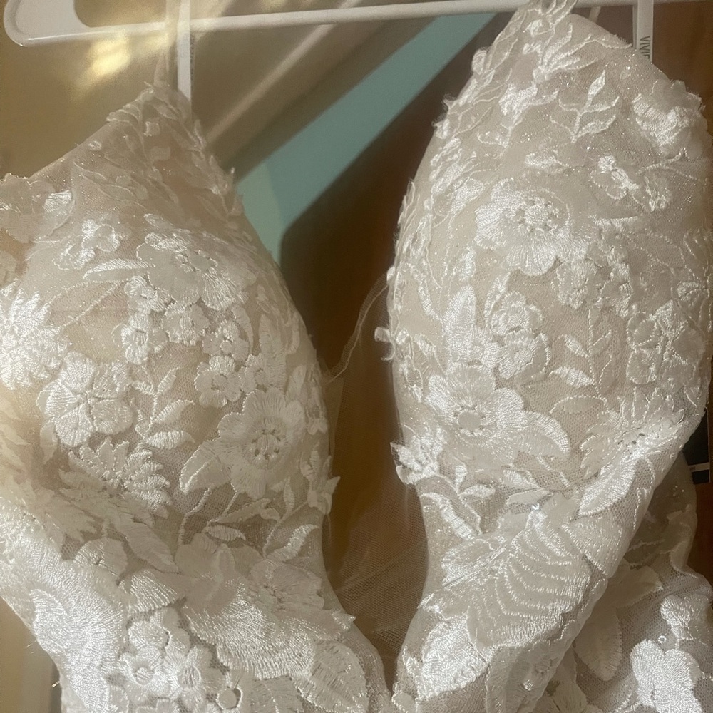 NEW Wedding Dress. Wedding cancelled.